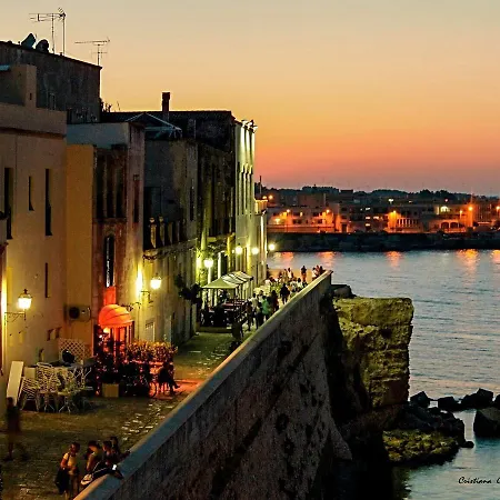 Le Terrazze Apartment *